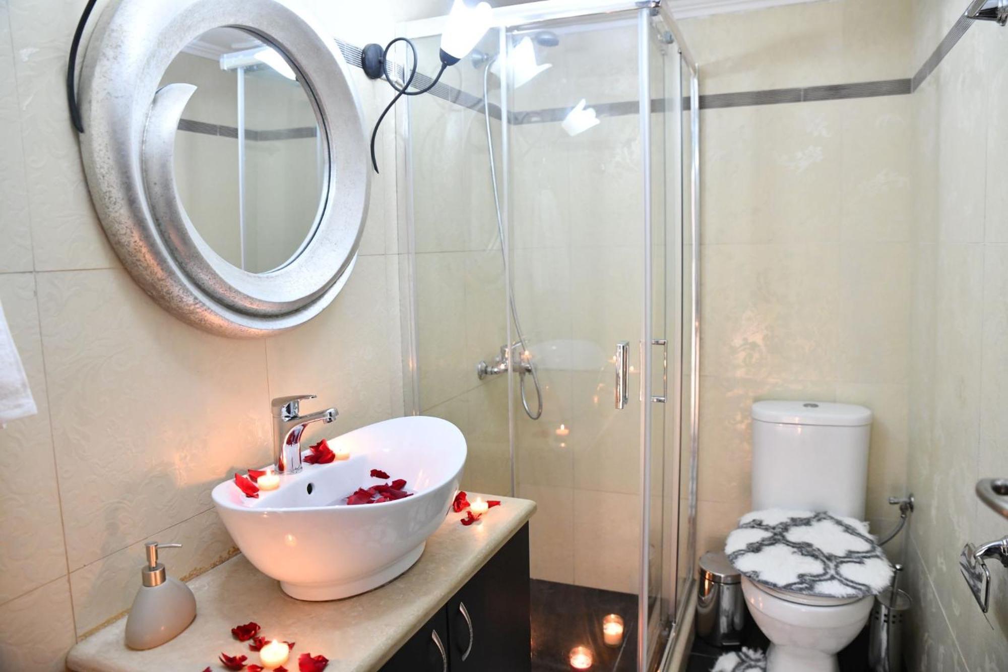 Kleopatra Deluxe Apartment With Jacuzzi Камиларион Екстериор снимка