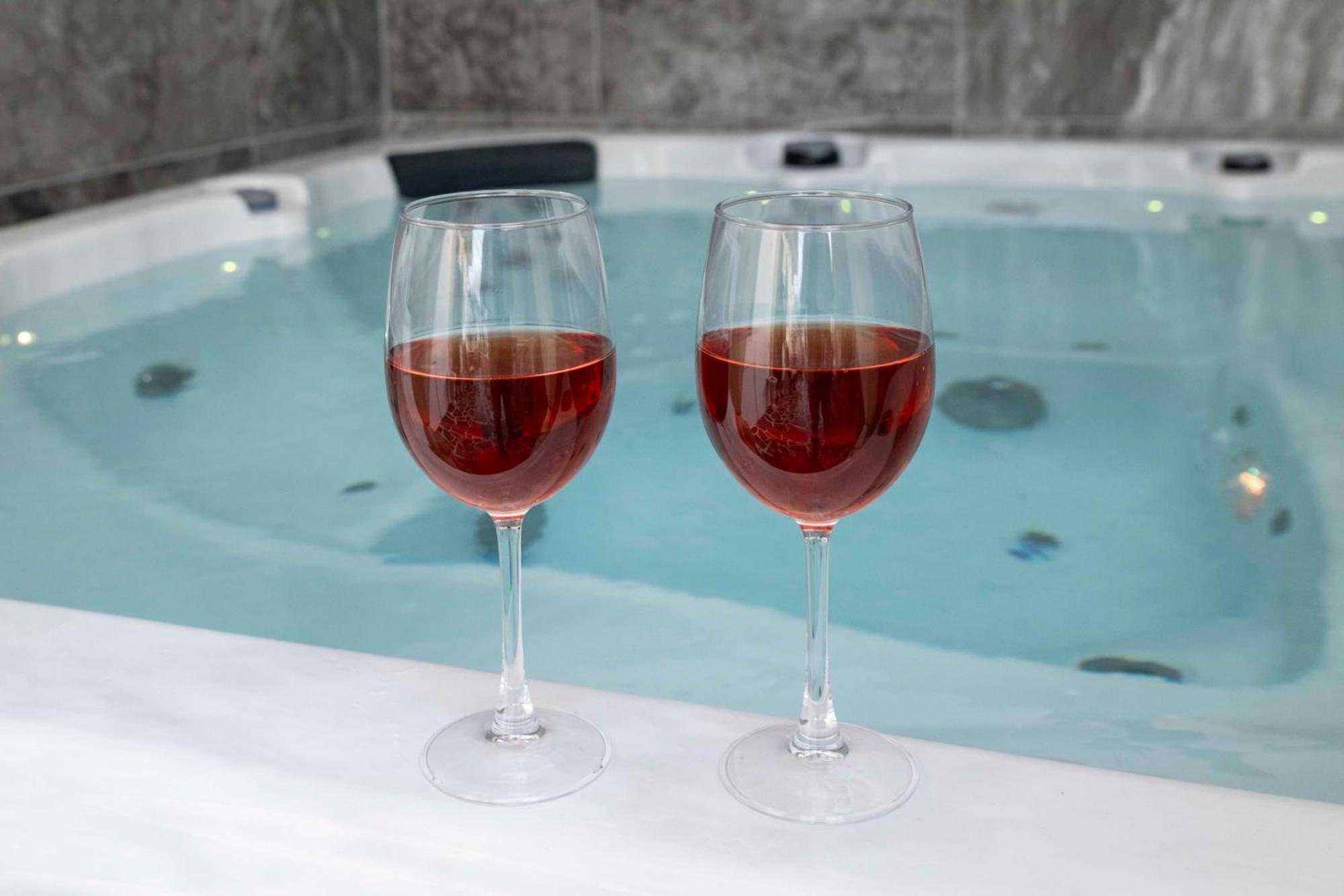 Kleopatra Deluxe Apartment With Jacuzzi Камиларион Екстериор снимка